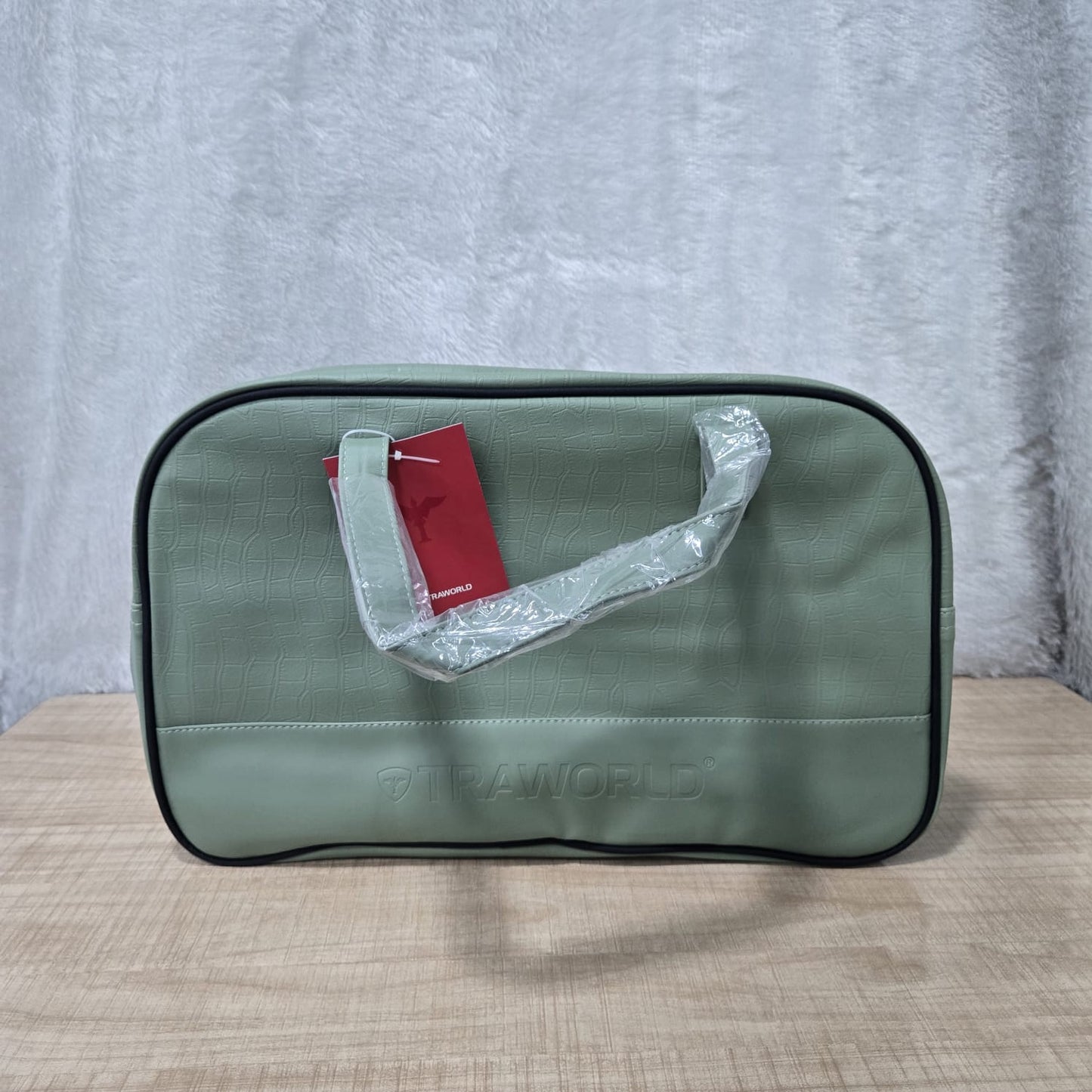 AM7153 Traworld Cult 001 Sage Green Croc-Textured Travel Bag