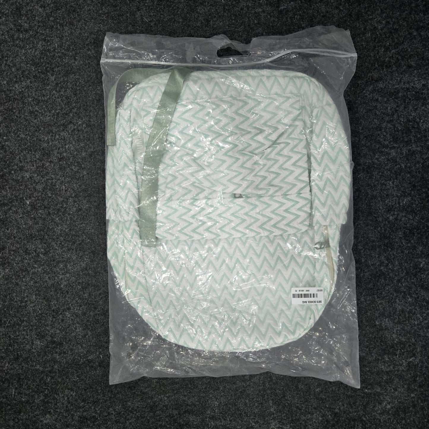 AM7176 YUMA SB79 Zig-Zag Pattern Quilted School Bag