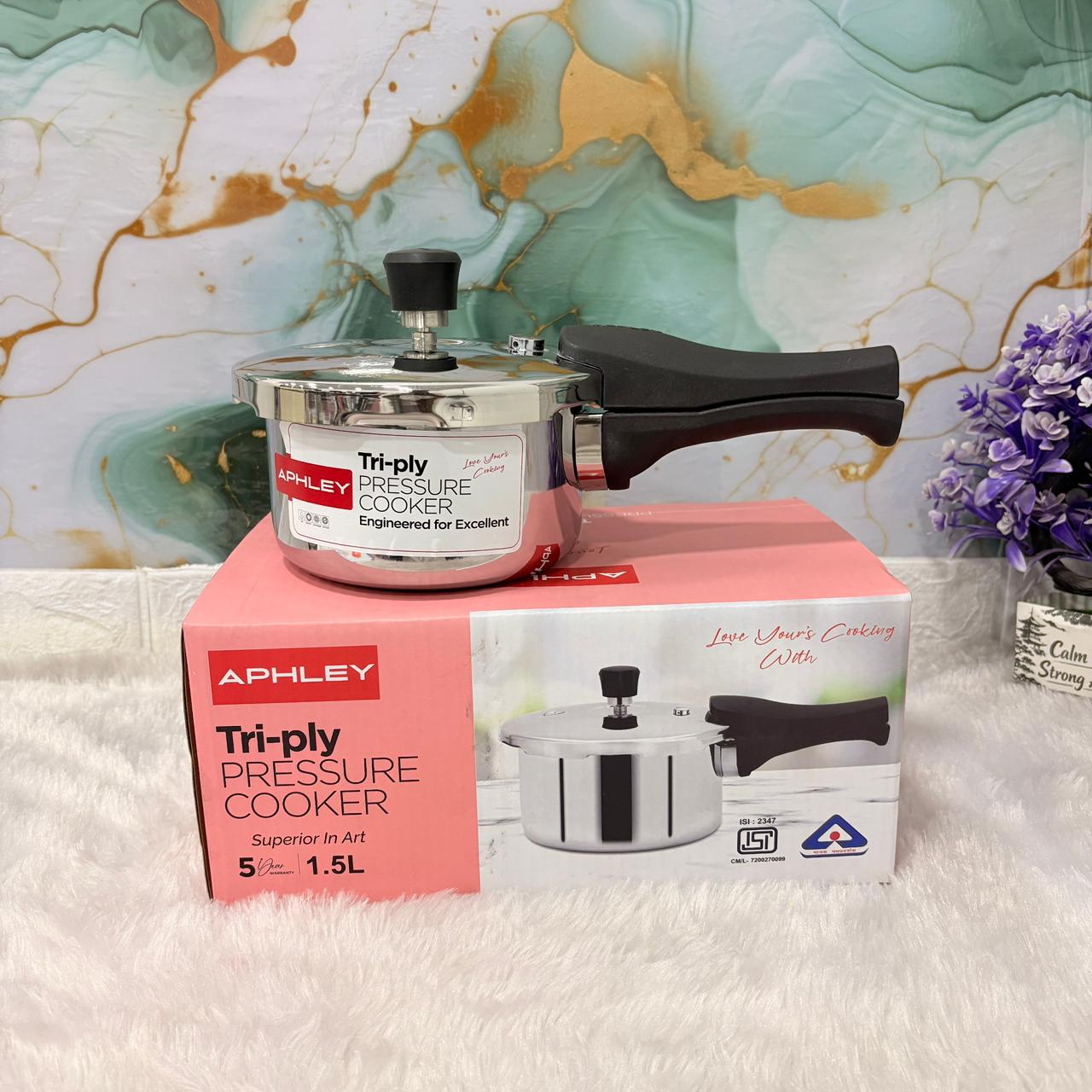 AM7306 Tri-Ply Stainless Steel Outer Lid Pressure Cooker - 1.5 Ltr