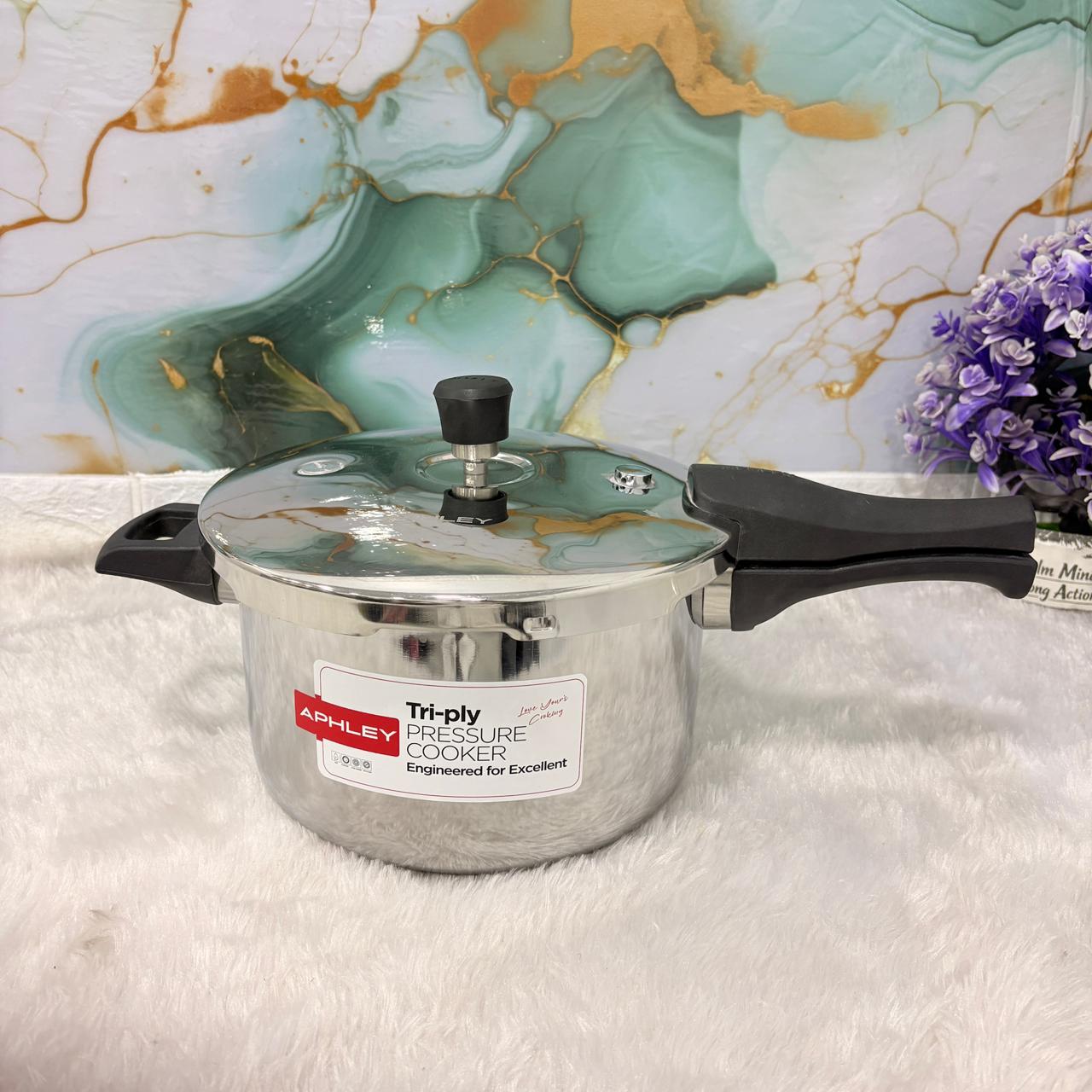 AM7309 Tri-Ply Stainless Steel Outer Lid Pressure Cooker - 5 Ltr