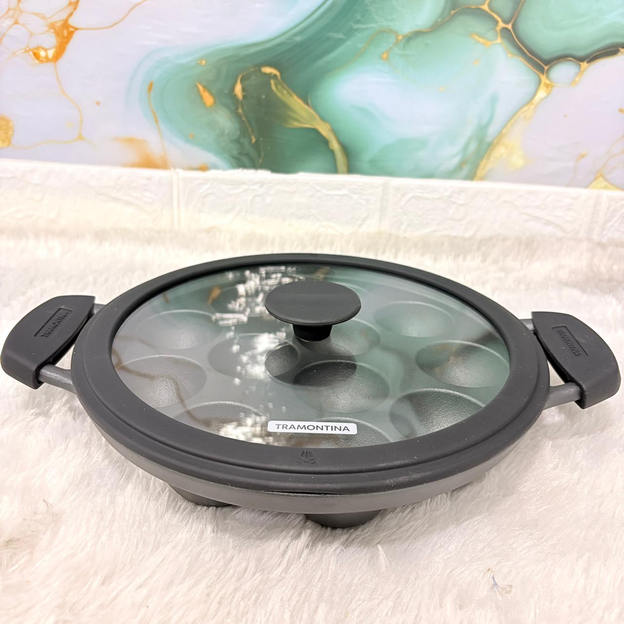 AM7403 Tramontina TITANEX Pre-Seasoned Cast Iron Paniyarakkal with Lid, 26 cm