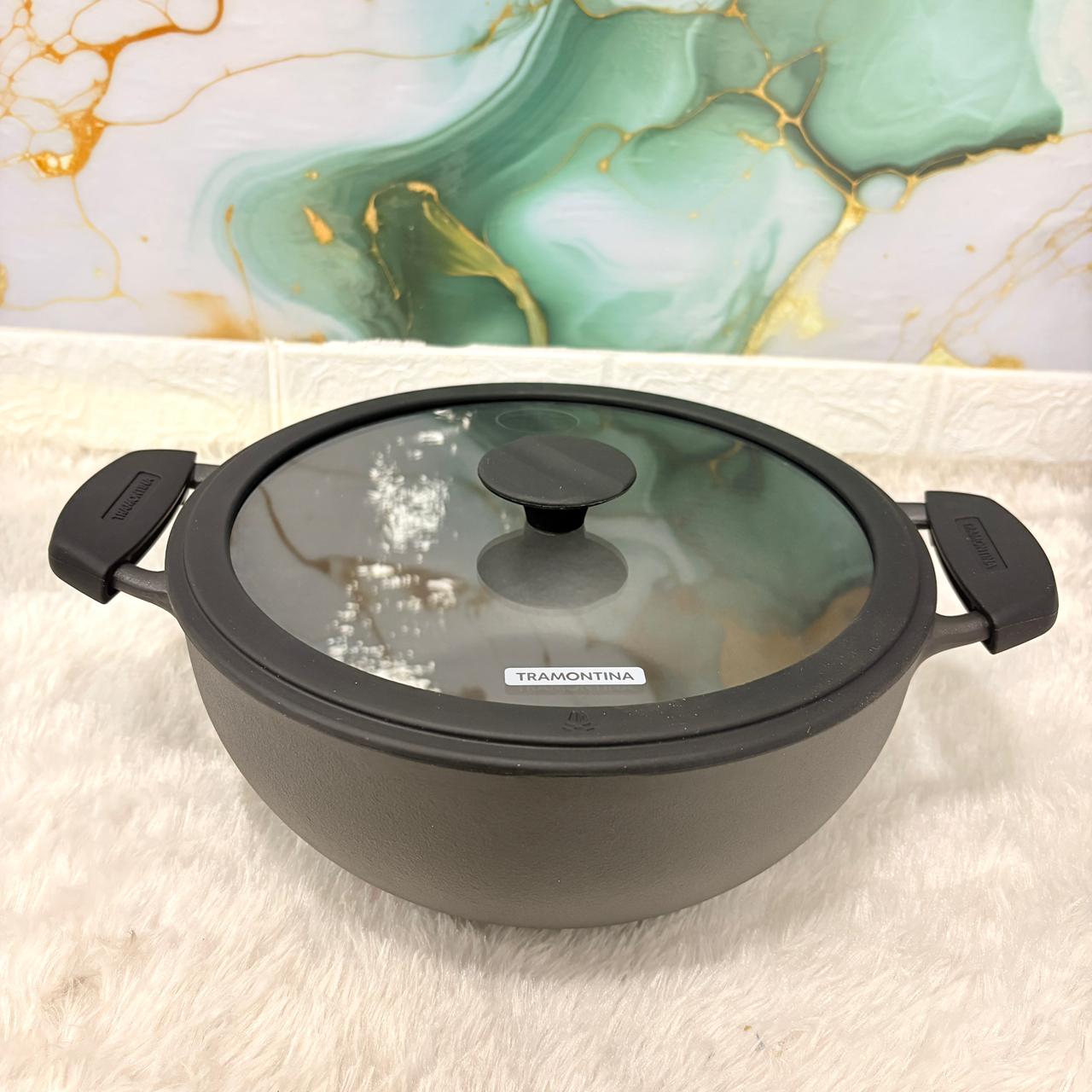 AM7407 Tramontina TITANEX Pre-Seasoned Cast Iron Deep Kadai with Lid (26 cm)