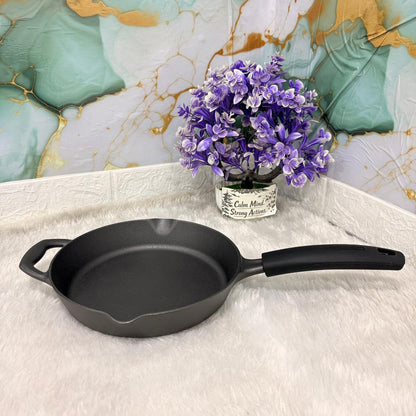 AM7414 Tramontina TITANEX Pre-Seasoned Cast Iron Frypan - 22 cm