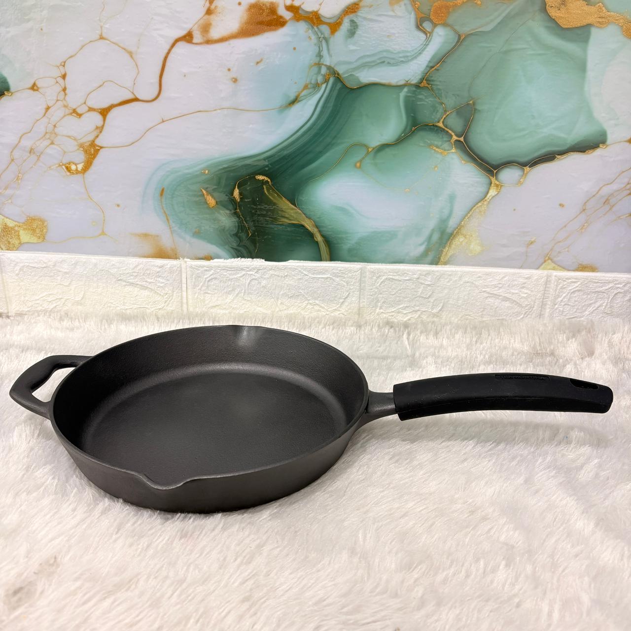 AM7415 Tramontina TITANEX Pre-Seasoned Cast Iron Frypan – 24 cm