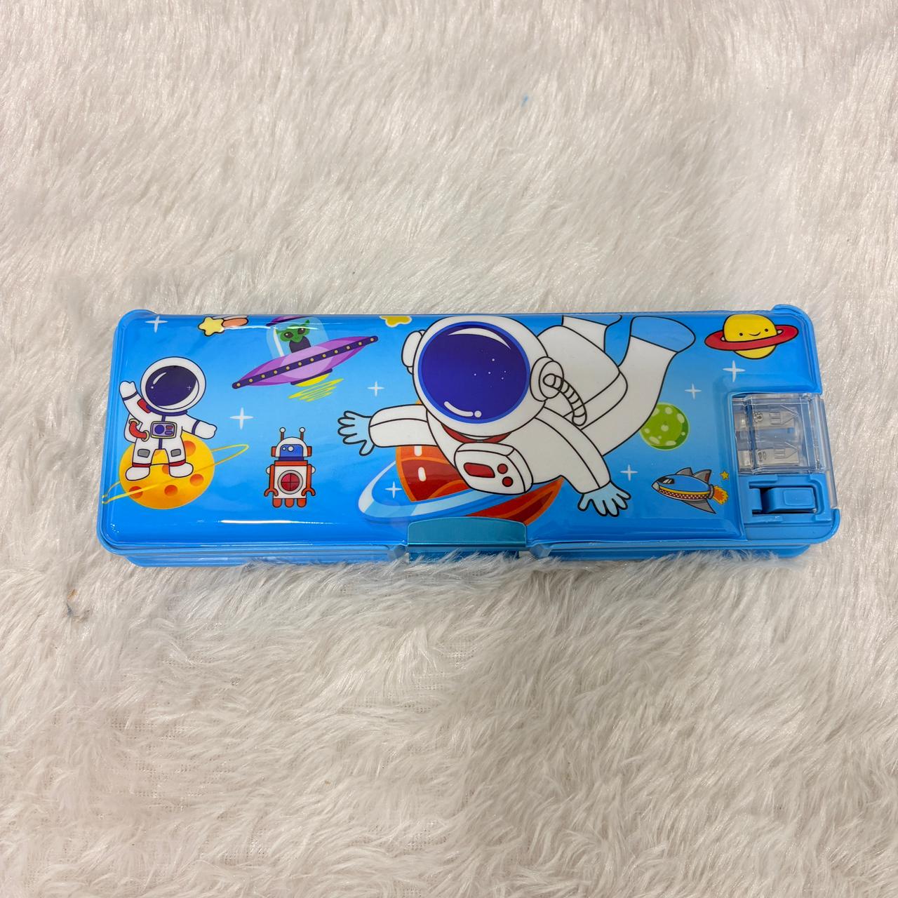 AM7383 Multifunctional Dual-Sided Magnetic Pencil Box with Integrated Sharpener for Kids