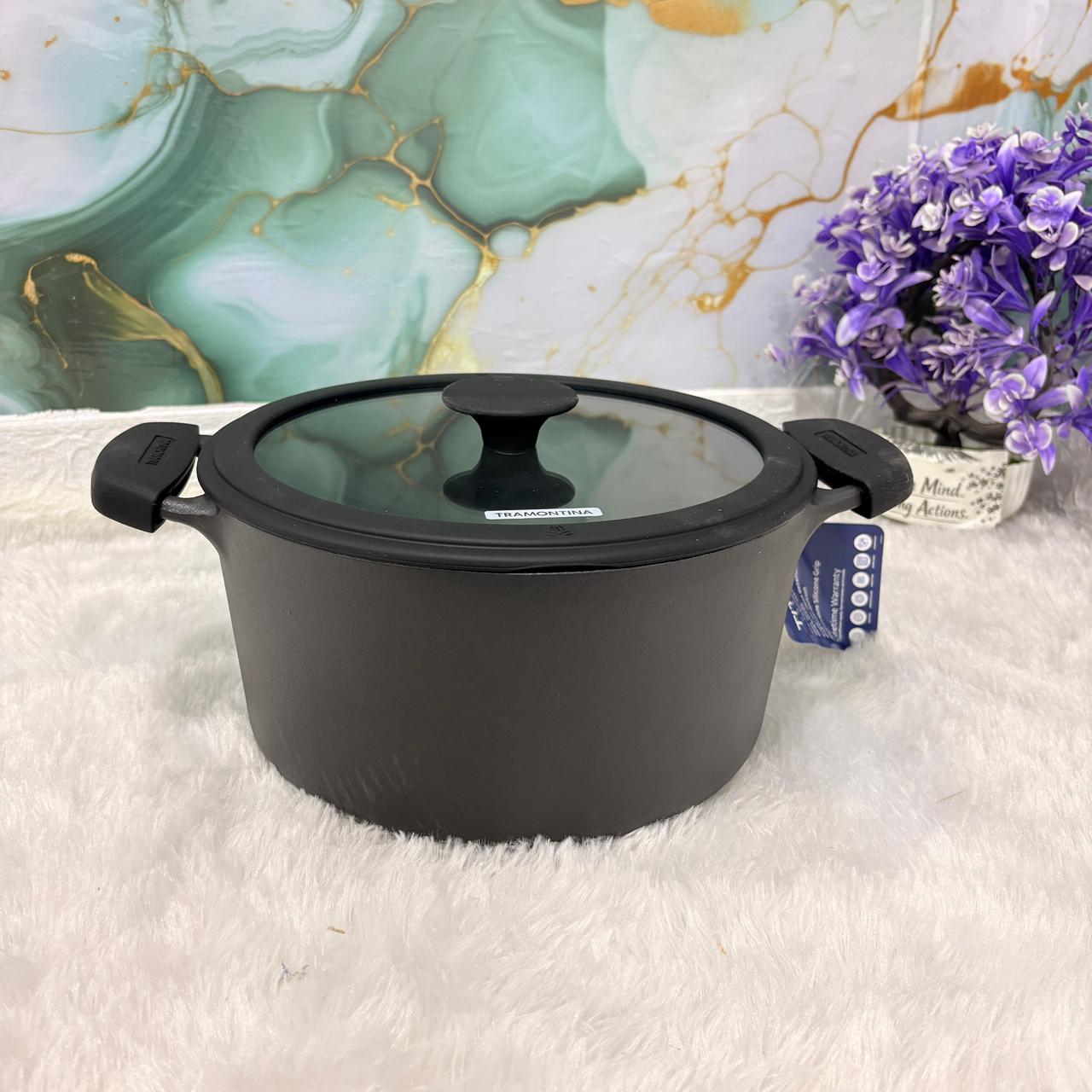 AM7408 Tramontina TITANEX Pre-Seasoned Cast Iron Casserole - 24 cm