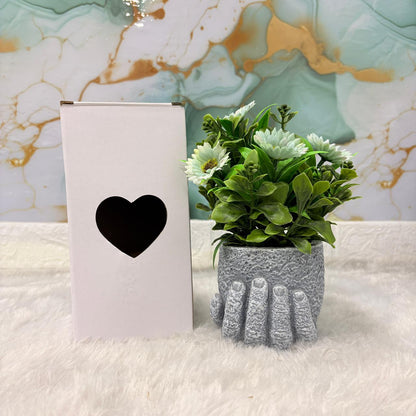AM7450 Artificial Daisy Plant in Creative Human Hand Shaped Decorative Resin Pot