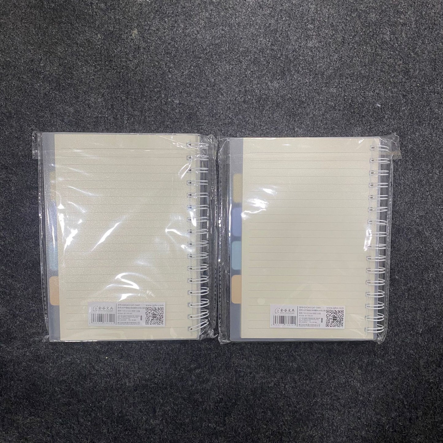 am7540 A5 WATERCOLOR SPIRAL NOTEBOOK WITH DIVIDERS (1-Pcs)