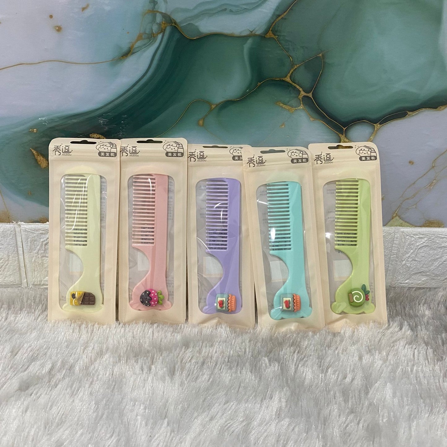 AM7551 XIUDOU Colorful Decorative Hair Combs COM-10-184 (1-Pcs)