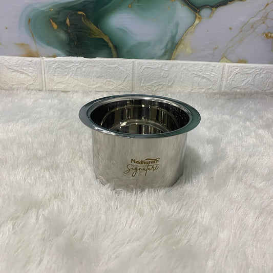 AM7578 Madhuram Signature Premium Stainless Steel Deep Vessel / Container (750 ml, 8x11x11 cm)