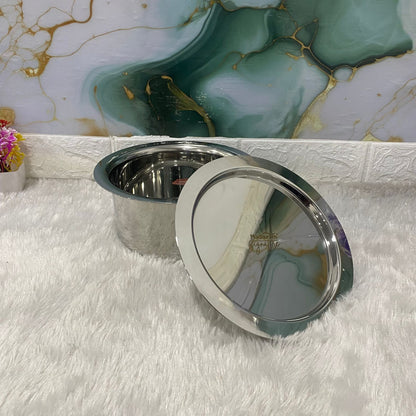 AM7597 Madhuram Signature 2000ml Stainless Steel Deep Tope with Lid (10x16x16 cm)