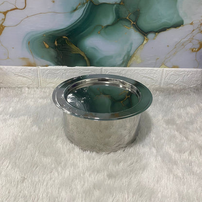 AM7598 Madhuram Signature 2540ml Stainless Steel Deep Tope with Lid (10x18x18 cm)