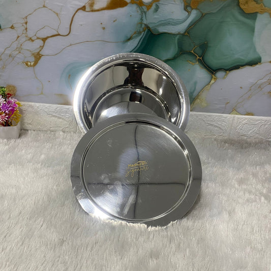 AM7599 Madhuram Signature 3110ml Stainless Steel Deep Tope with Lid (11x19x19 cm)