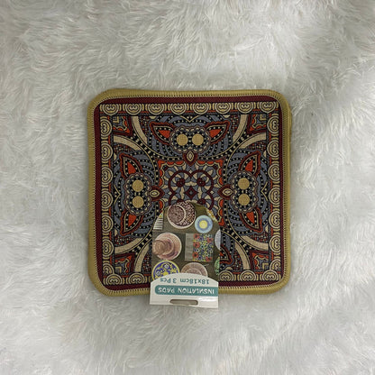 AM7709 DECORATIVE SQUARE HEAT RESISTANT INSULATION PADS FOR KITCHEN SURFACES AND DINING TABLE TOPS