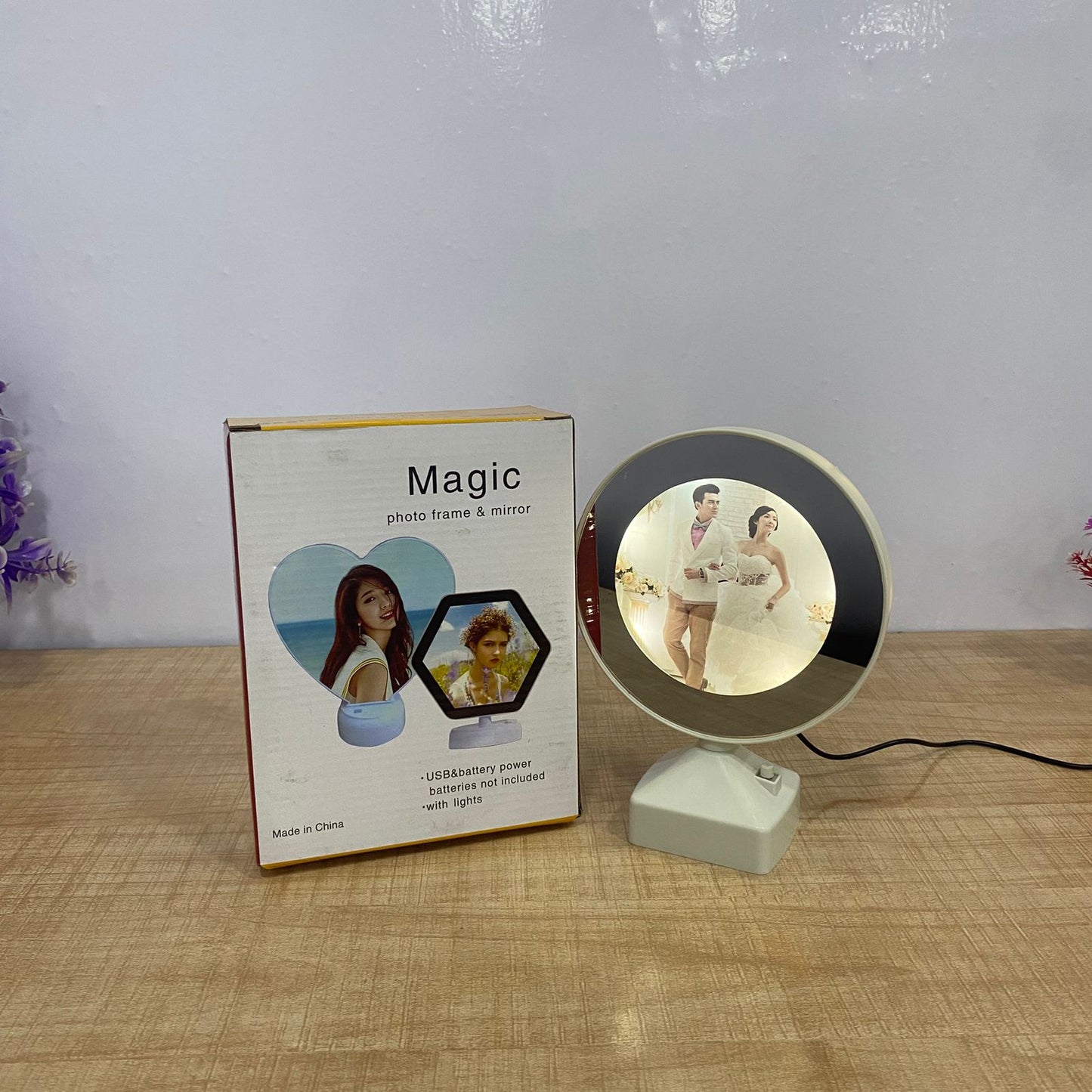 AM7714 MULTIFUNCTIONAL MAGIC MIRROR PHOTO FRAME WITH LED LIGHTING FOR HOME DECOR AND GIFTING