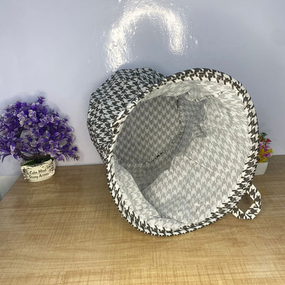 AM7718 FOLDABLE LAUNDRY BASKET CLOTHES STORAGE ORGANIZER WITH LID MEASURING 35 BY 35 CM