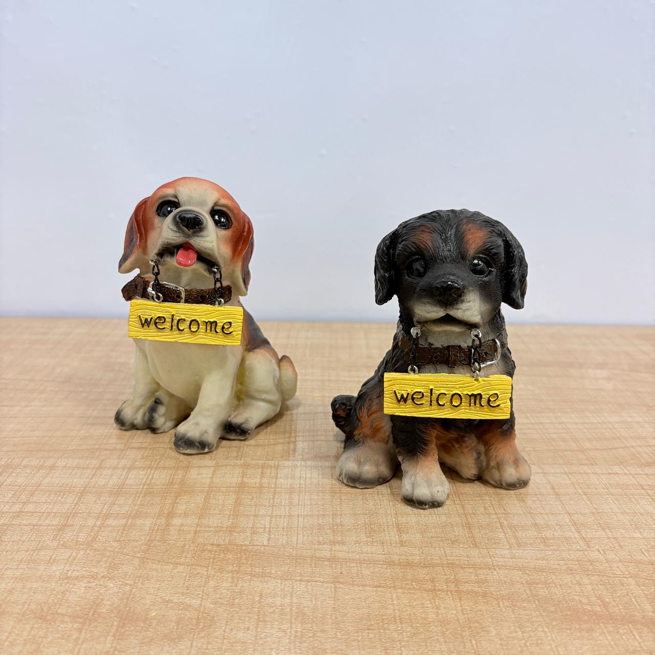 AM7771 Puppy Figurine Set with Hanging "Welcome" Signs (Pack Of 1)