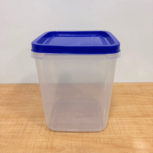 A06552 Boss 8000ml Square Plastic Container with Airtight Lid