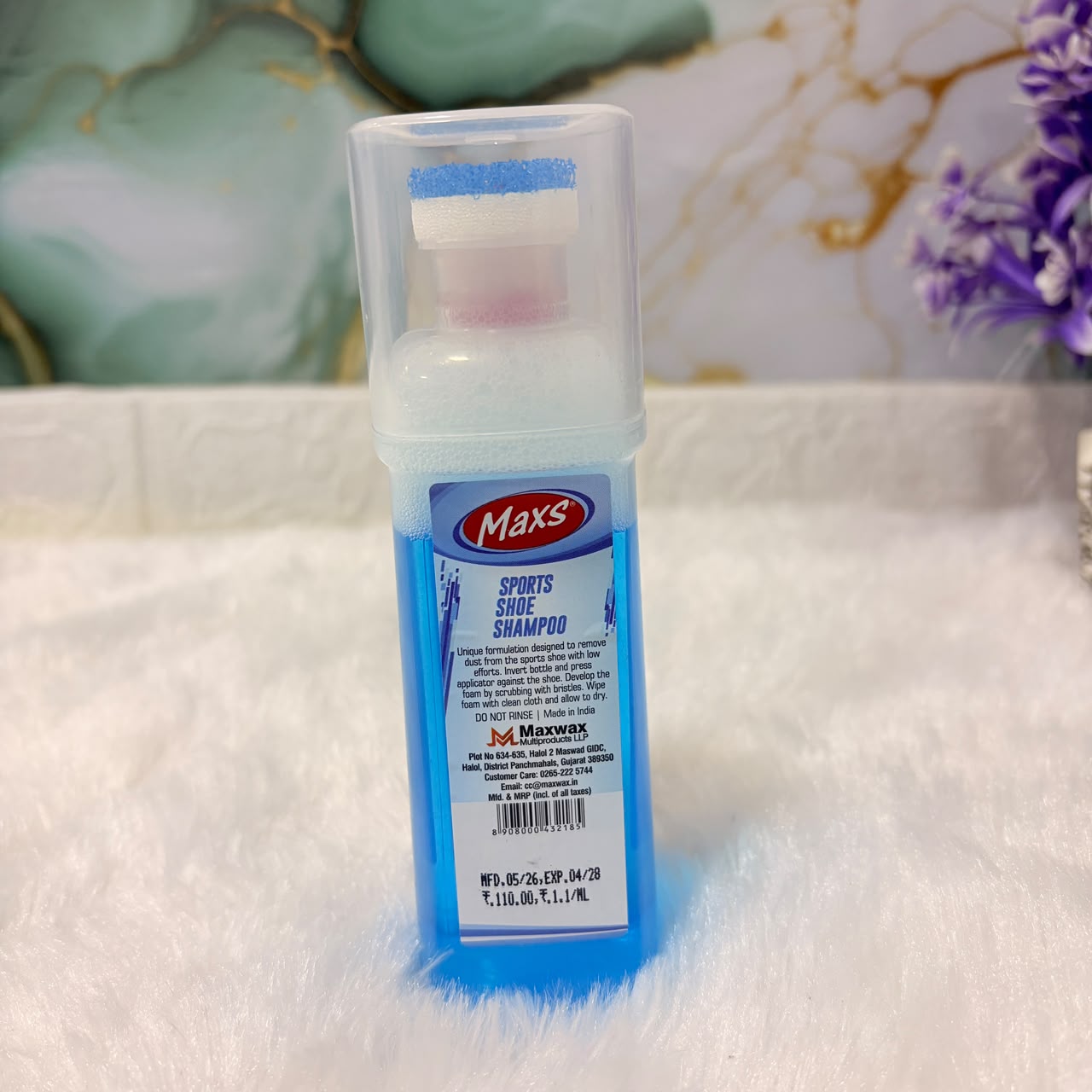 A06568 Maxs Sports Shoe Shampoo (100 ml) – For All Colours, with Built-in Brush Applicator