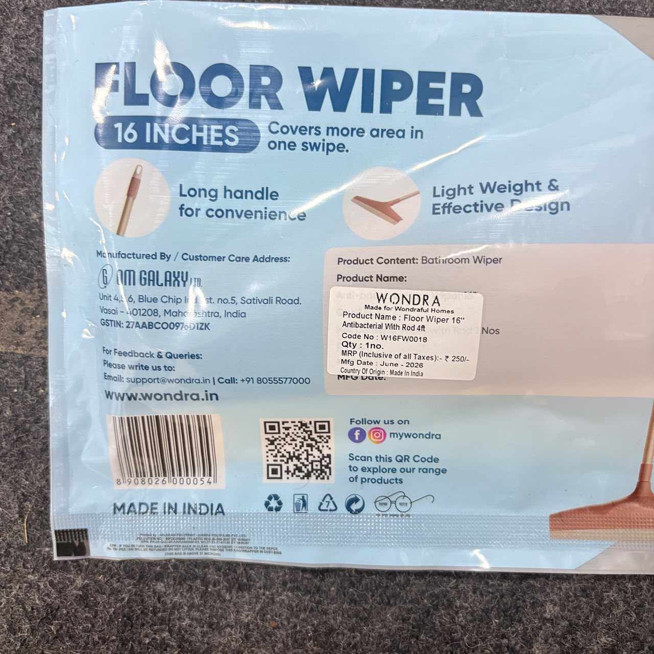 A06675 Wondra 16-Inch Antibacterial Floor Wiper with 4ft Rod