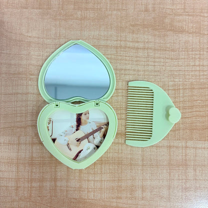 A06715 Cute Heart-Shaped Folding Pocket Mirror with Removable Hair Comb