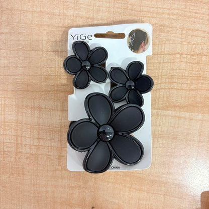 A06717 Floral Matte Hair Claw Clip Set (3-Piece Pack) – Korean Style Matte Daisy Hair Accessories