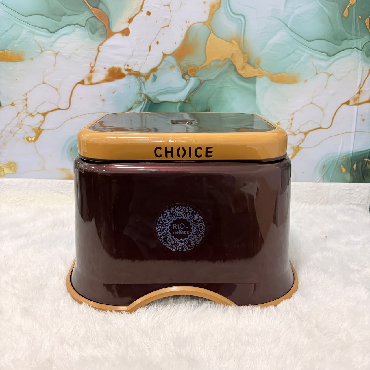 A06746 Choice Rio Plastic Bathroom Stool (10 Inch)
