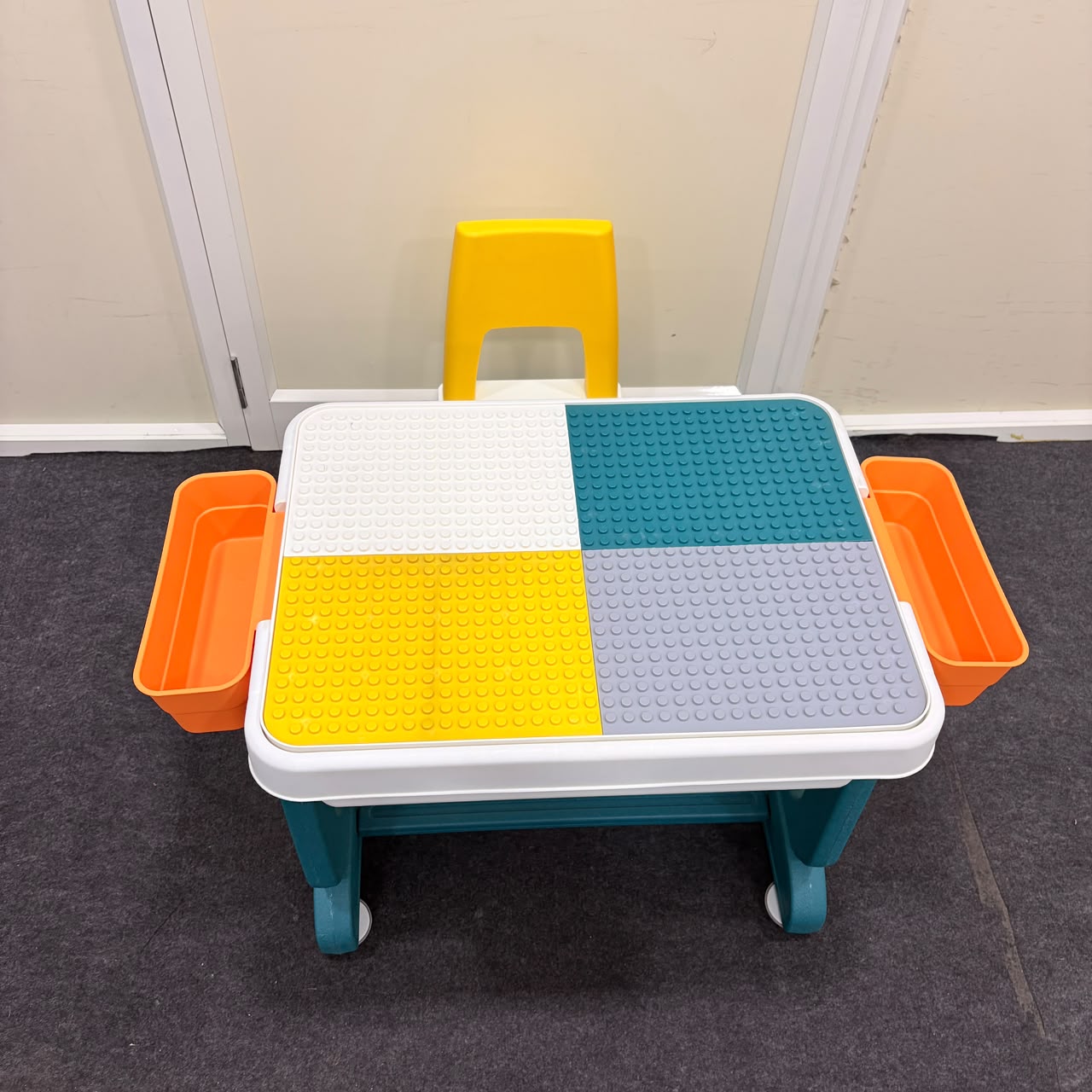 A06747 Multifunctional Kids Building Block Table & Chair Set with Storage Bins