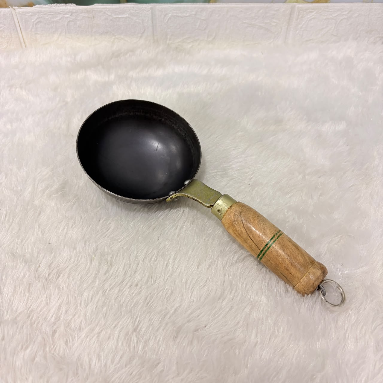 A06775 Heavy Duty Iron Tadka Pan with Wooden Handle (No. 5)