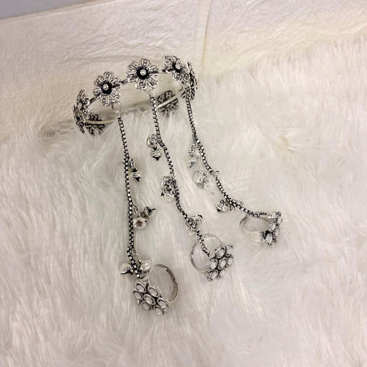 A06925 Oxidized Silver Floral Hathphool Bracelet with 3 Attached Rings