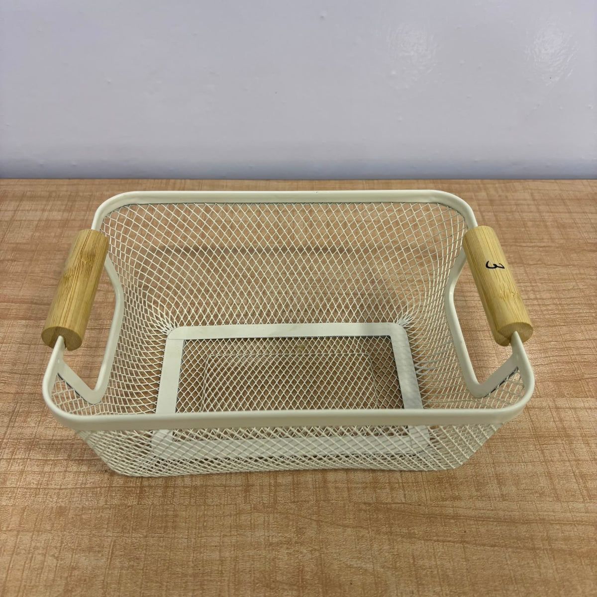A07043 Rectangular Metal Mesh Storage Basket with Wooden Handles (Mix Colours)