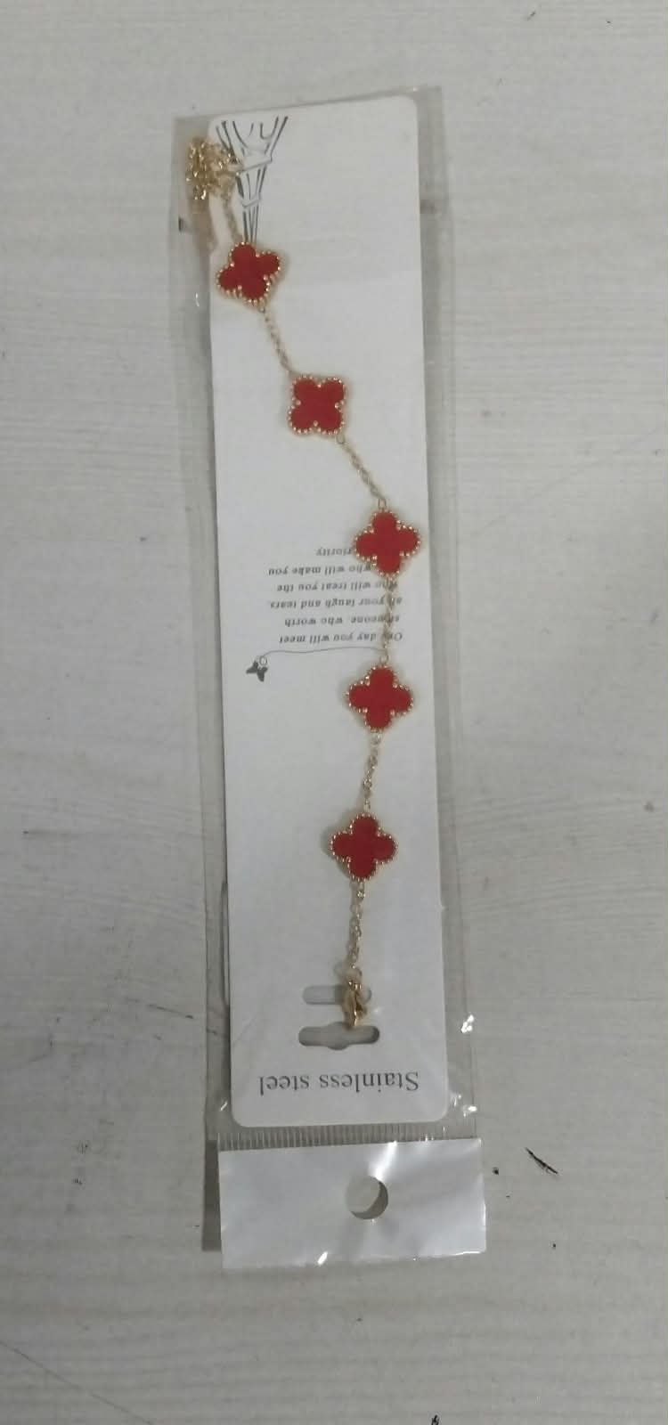 tm0131 Luxury Red Clover Bracelet for Women