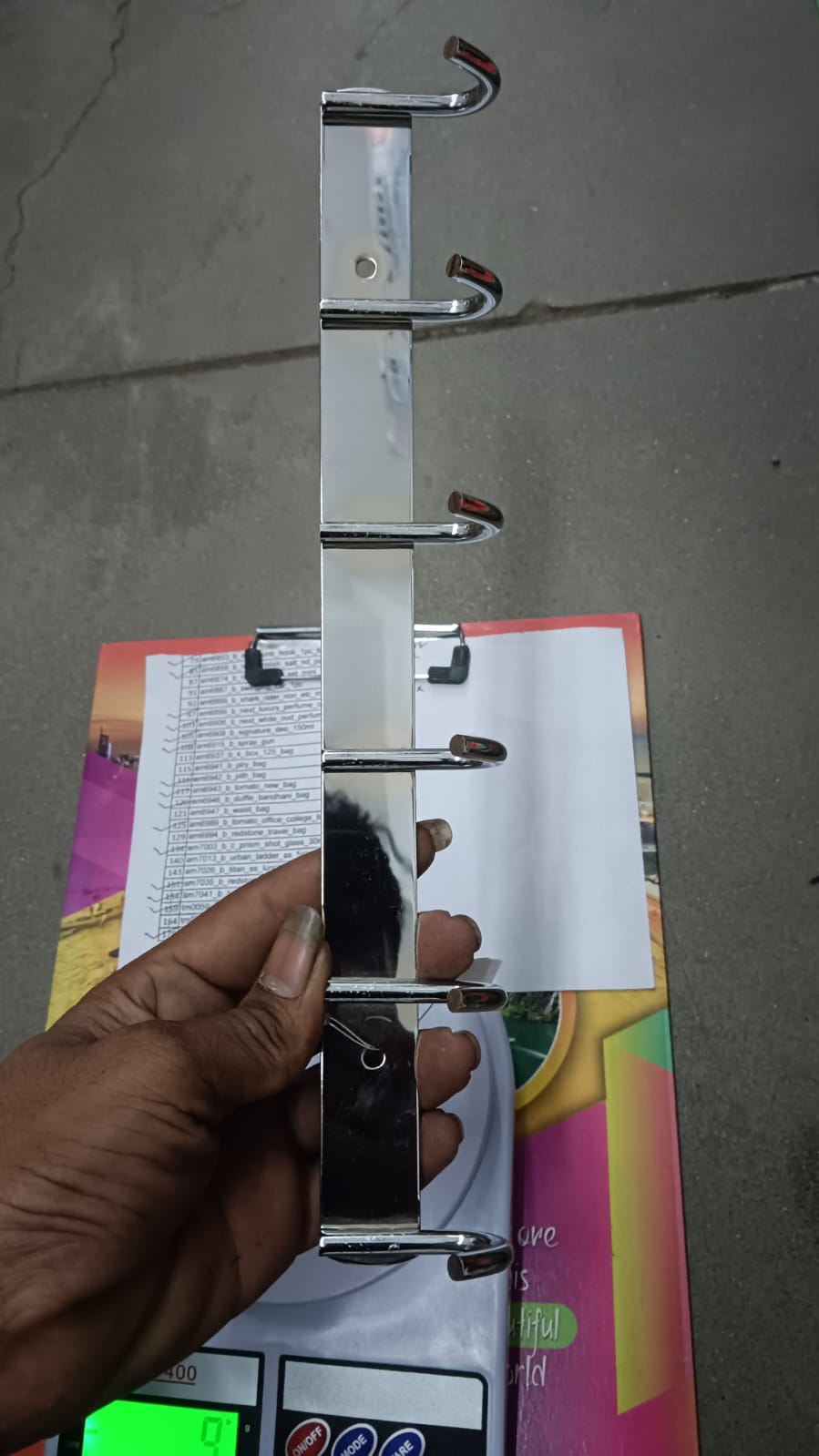 AM6853 Steel Wall Hanger 6 khunti clothing rail hanger