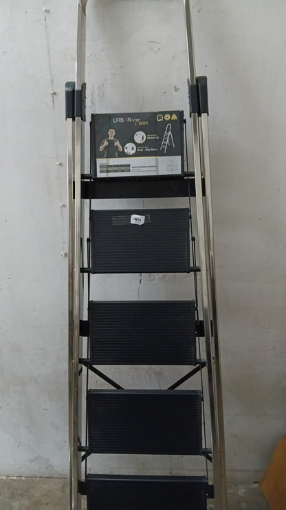 AM7013 Foldable 5 Step Ladder for Home