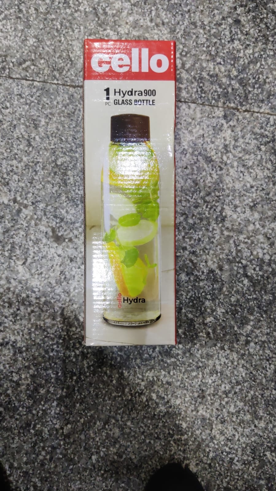 AM2665 CELLO Hydra 900 Glass Fridge Water Bottle with Plastic Cap