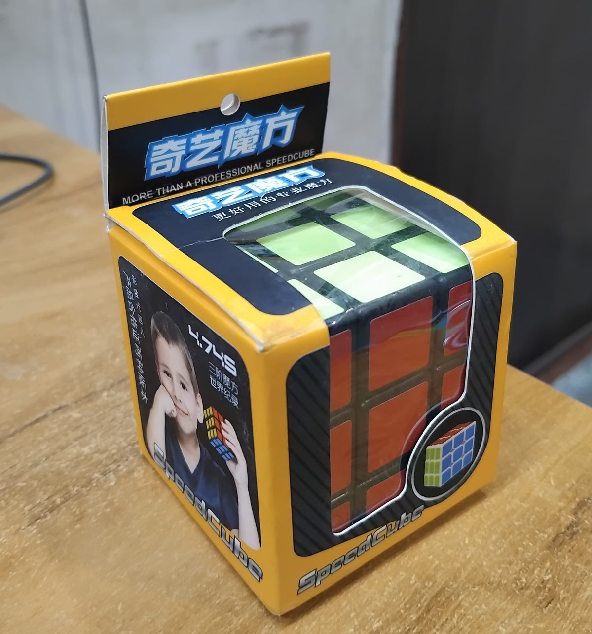 AM2933 Speed Cube 3X3X3 Stickerless Set of 3 Speed Cubes in 1 Puzzle Multicolour