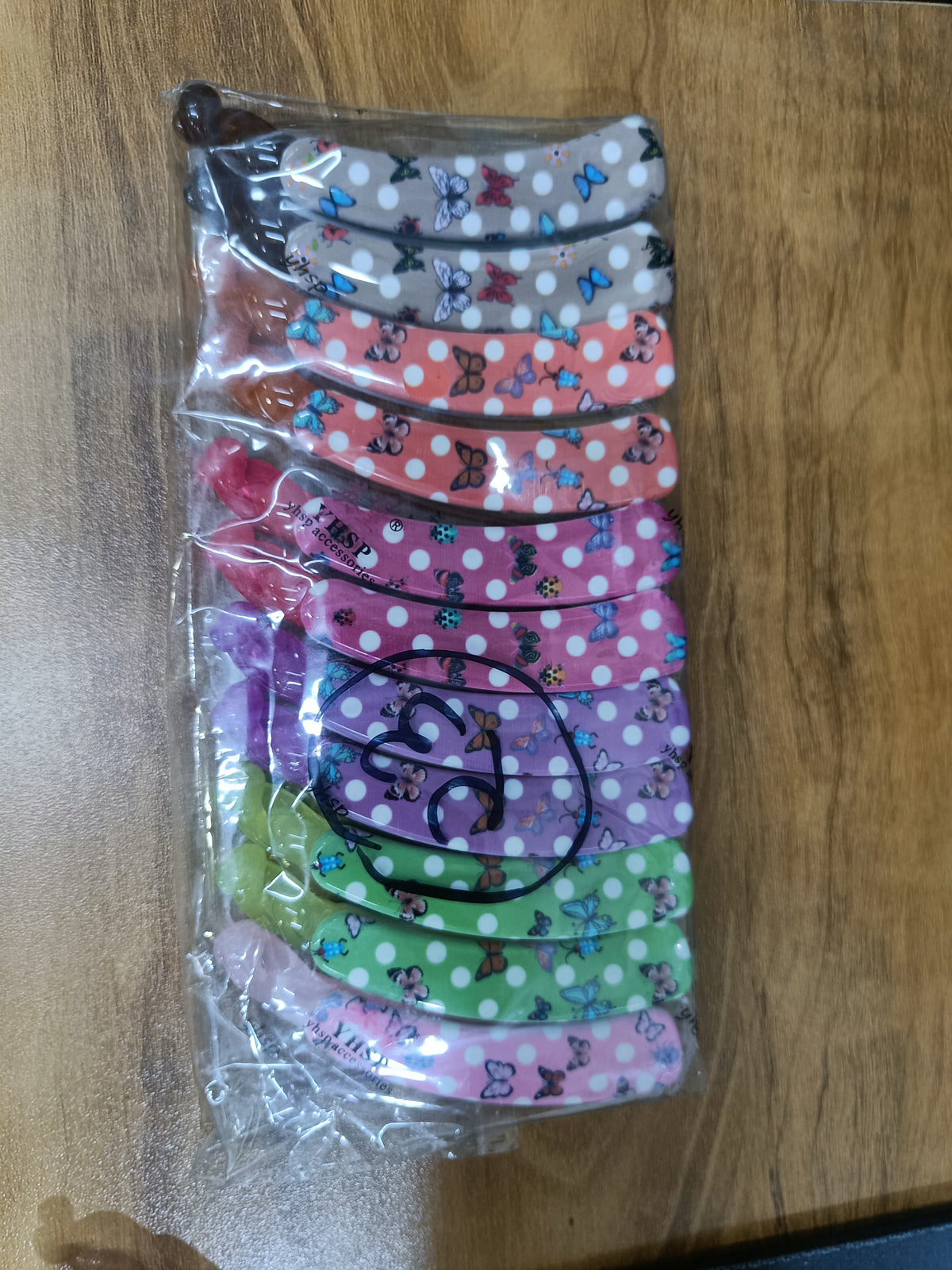 AM1231 Printed Banana Hair Clutchers medium Size Multicolor-1Pcs