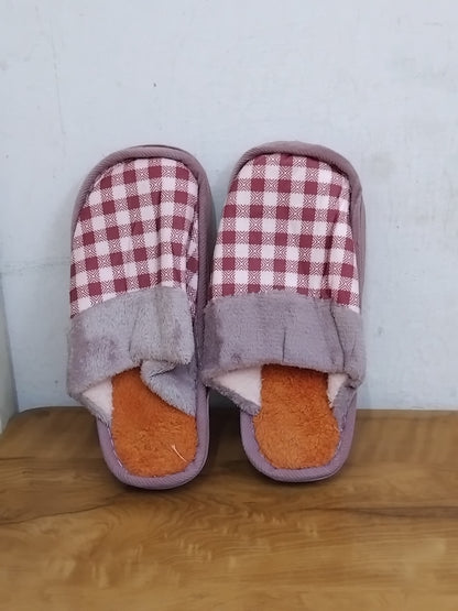 AM2430 Soft Fuzzy Comfort Slippers  Men & Women - Size- 40, 41 (Multicolour)