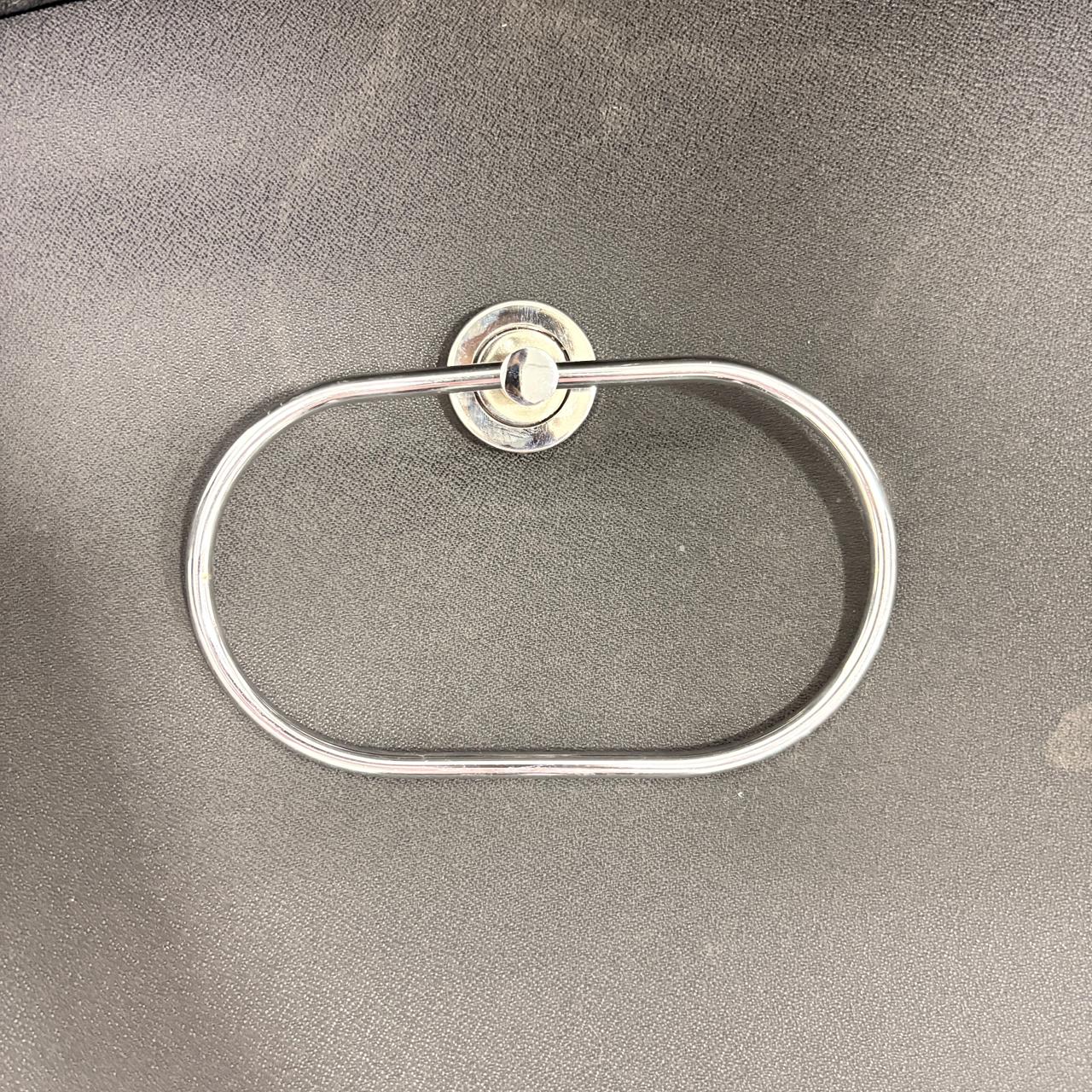 AM7471 Modern Oval Chrome Wall-Mounted Towel Ring