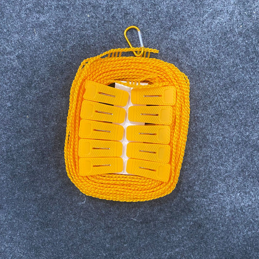AM7674 Heavy Duty 8 Meter Nylon Clothesline Drying Rope with 10 Windproof Plastic Pegs