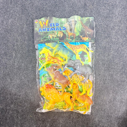 A06483 Wild Animals Plastic Toy Figures Set (Pack of 8 Figures, Item no: 335-8)