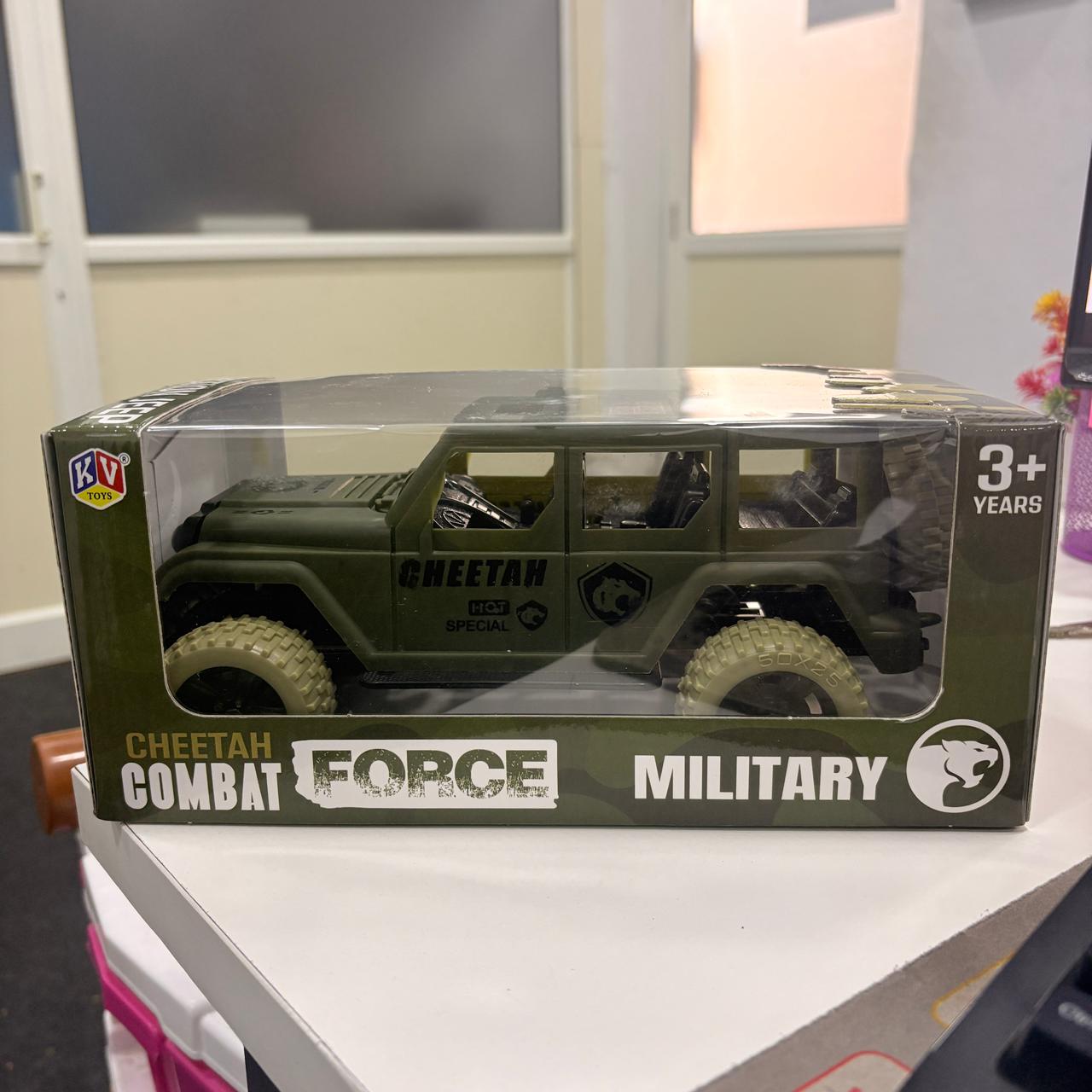 A06486 Cheetah Combat Force Military Friction Powered Toy Jeep
