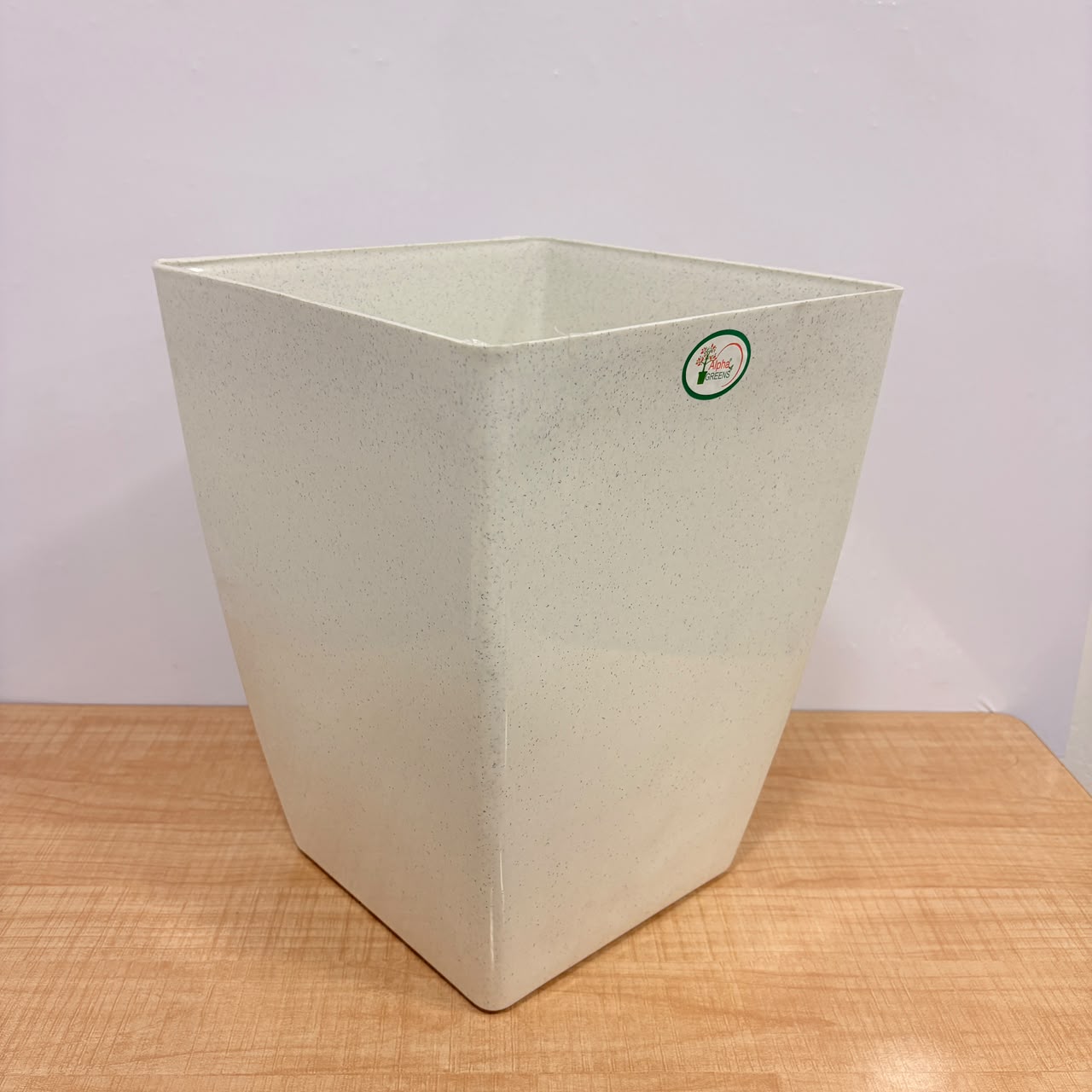A06544 Alpha Greens 18-Inch Square Premium Plastic Planter Pot (White/Speckled)