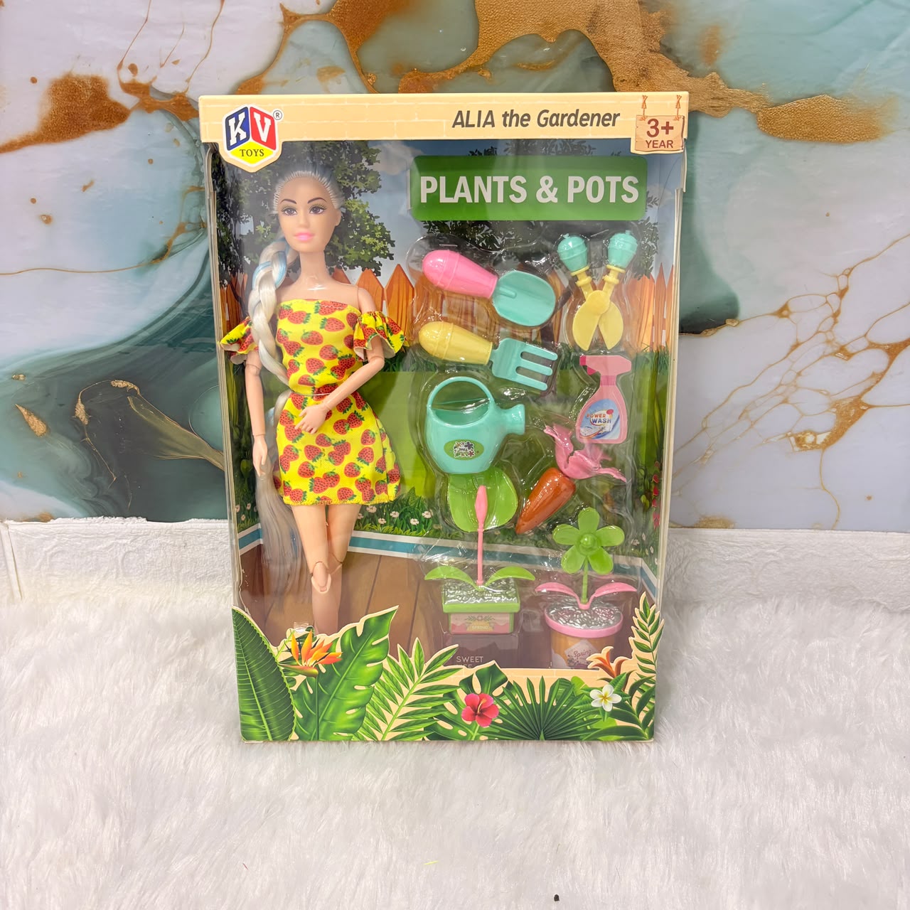 A06632 Alia the Gardener Doll Set with Plants & Pots Accessories (Item No : 4070)