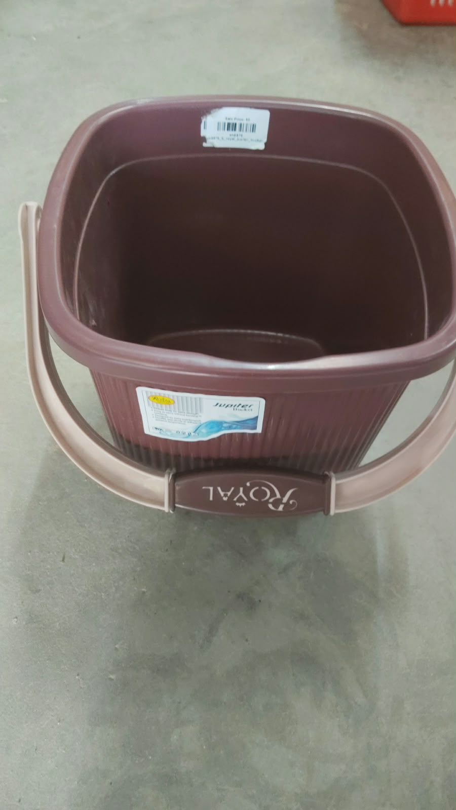 AM6875 Brown Royal Bucket