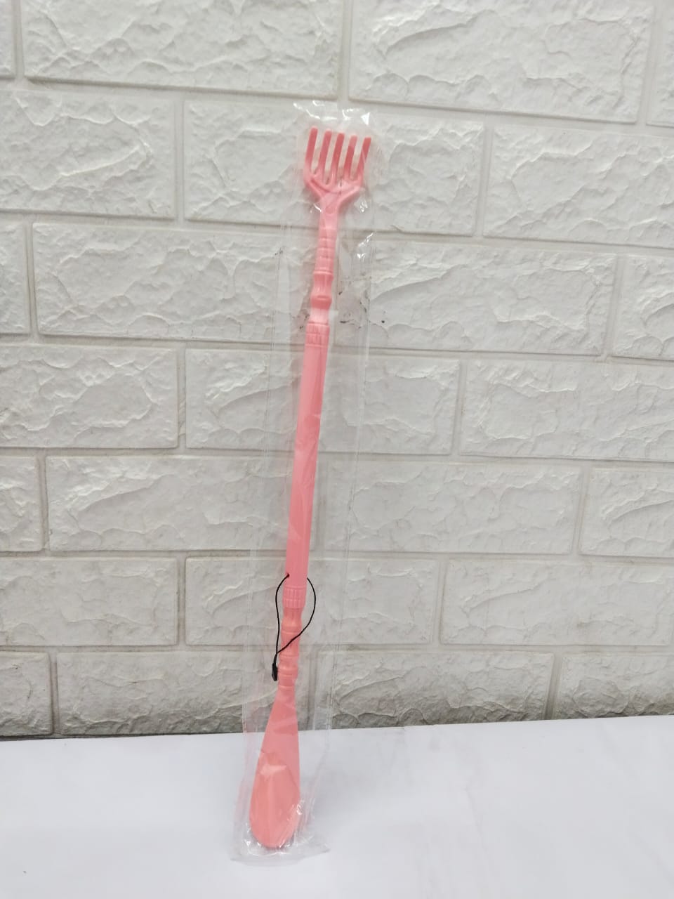 AM5286 Long Hand Scrubber Massage Tool and Shoe Wear Aid
