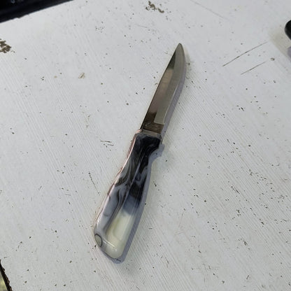 AM5335 Royal Marble Knife No 8 Medium