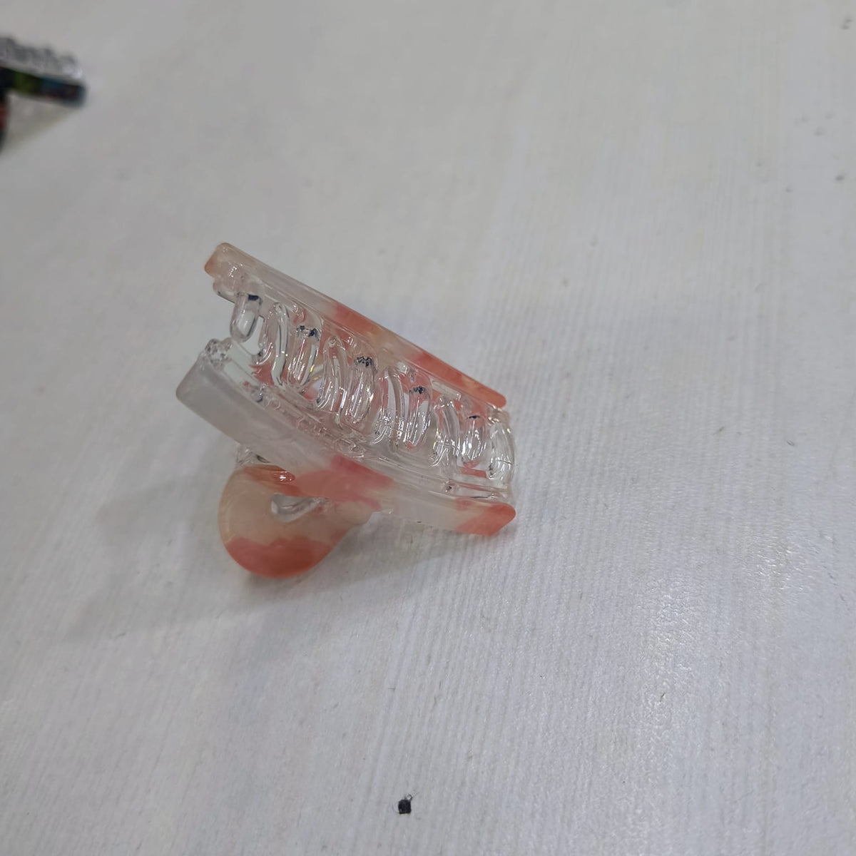 AM1294 Chromatic Claw Clip (Small) 1 pc