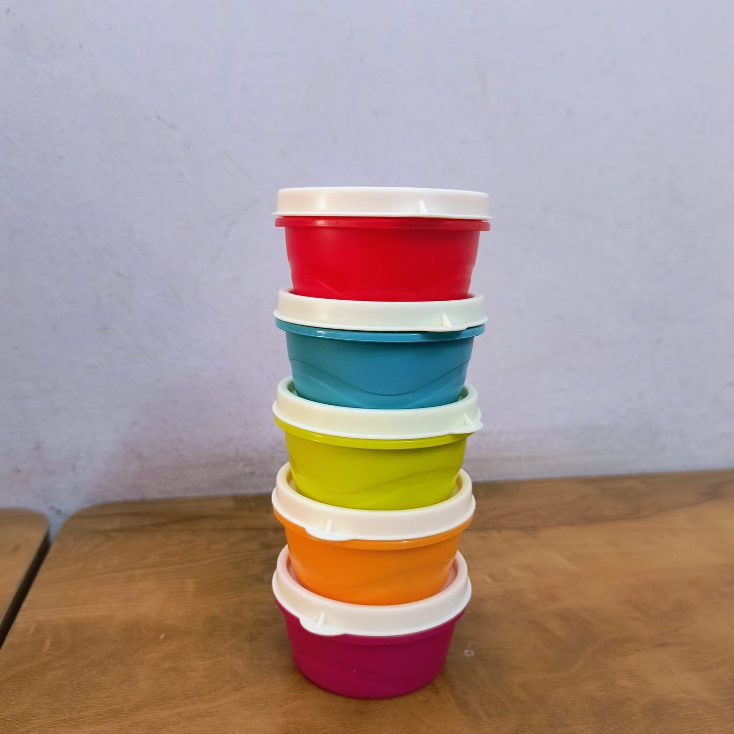AM5139 Small Plastic Bingo Container 5 Set, Multicolor