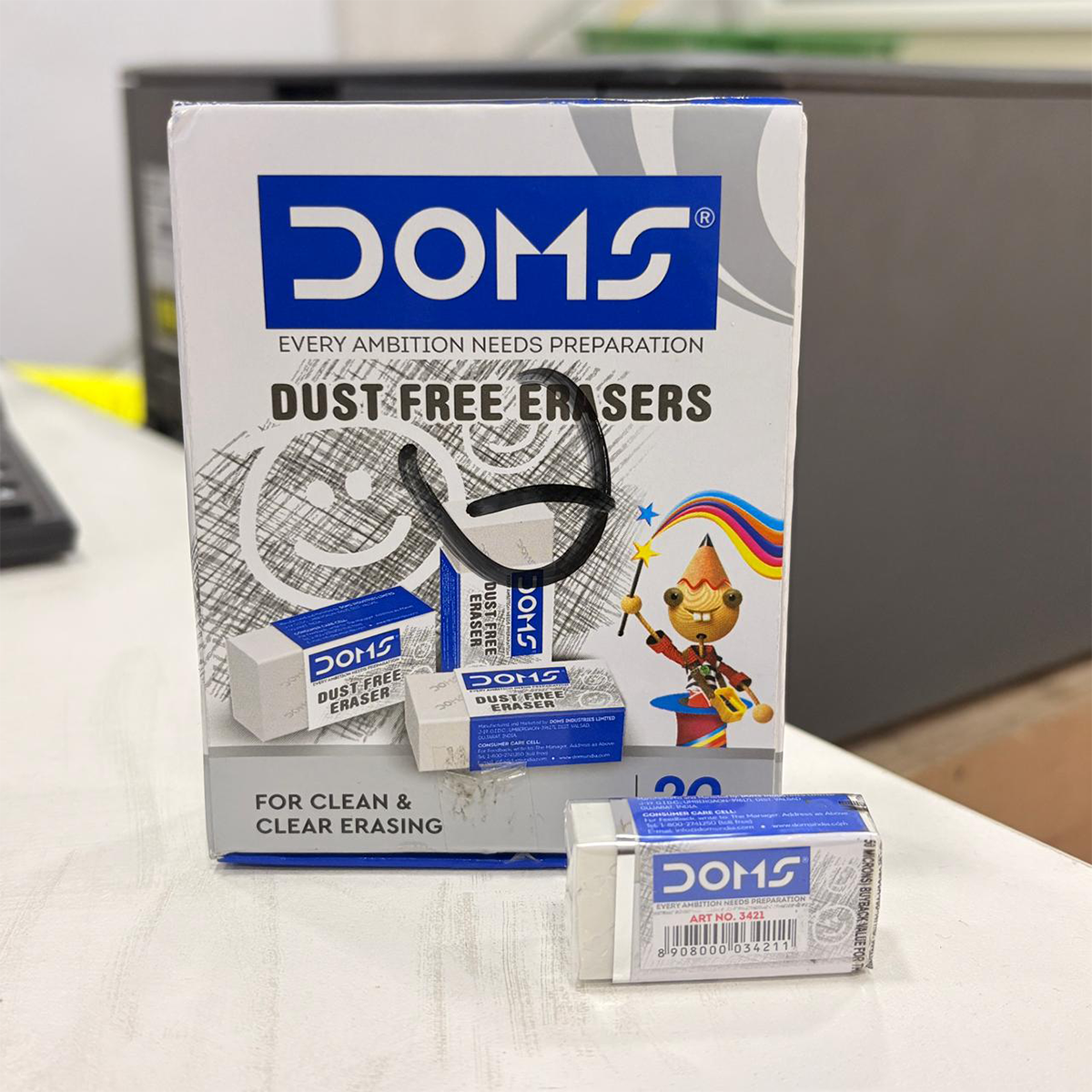 3673 DOMS Dust Free Eraser Non-Toxic Eraser